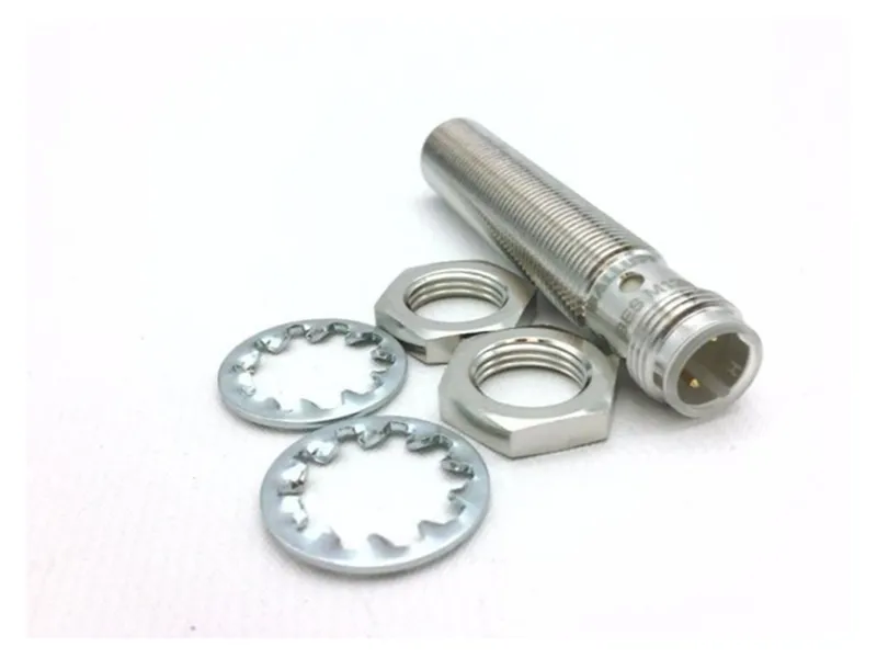 BALLUFF BES M12MI-PSC20B-S04G 光電感測器