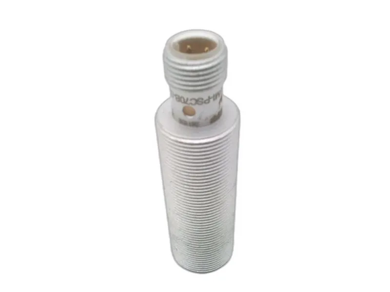 BALLUFF BES M18MI-PSC70B-S04G-W 光電感測器