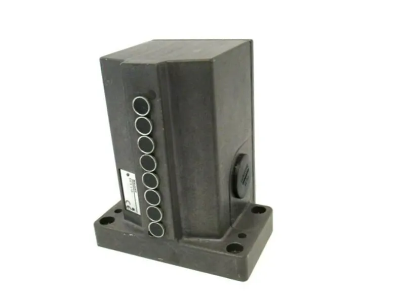 BALLUFF BES-516-B8-PA-12-602-11 接近開關