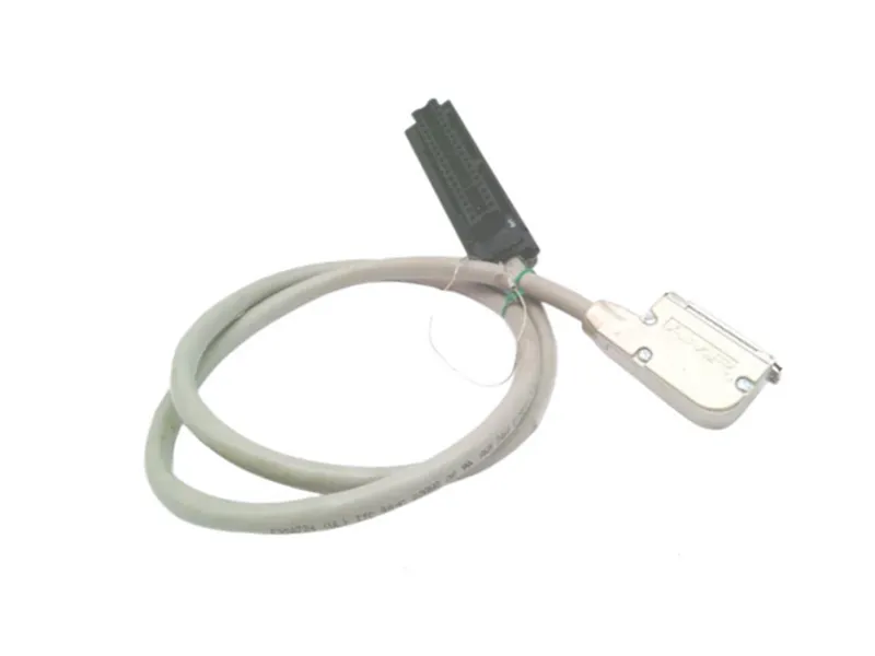 ALLEN BRADLEY 1492-ACABLE010UD Cáp mạng máy tính