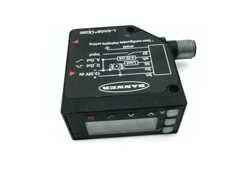 LE250IQ Photoelectric Sensor by BANNER ENGINEERING