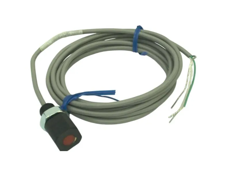 LR200 Photoelectric Sensor by BANNER ENGINEERING