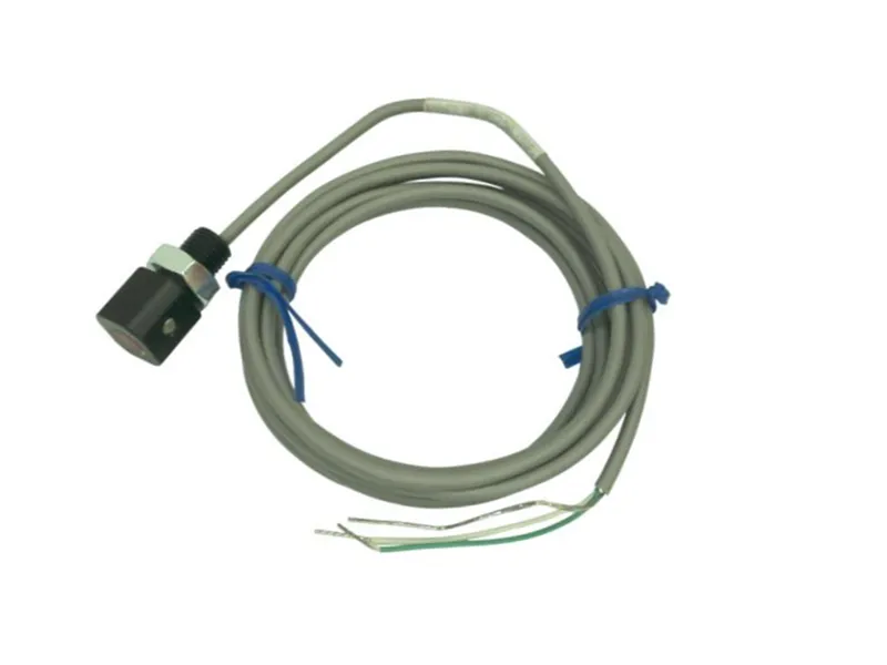 LR200 Photoelectric Sensor by BANNER ENGINEERING