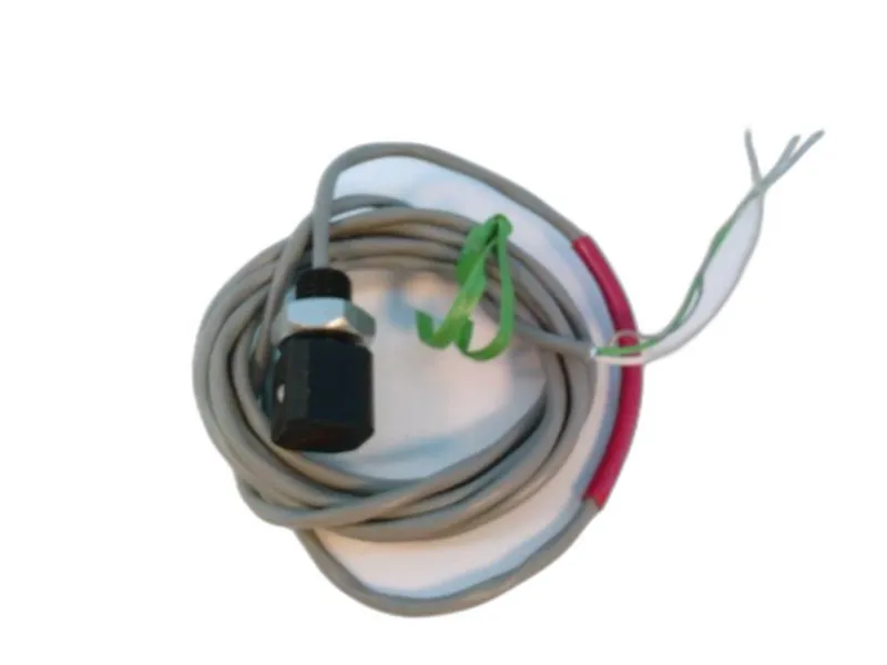 LR200B Photoelectric Sensor by BANNER ENGINEERING