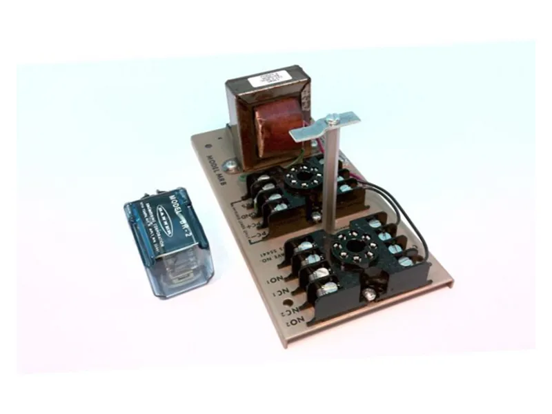 BANNER ENGINEERING生產的MRB光電傳感器