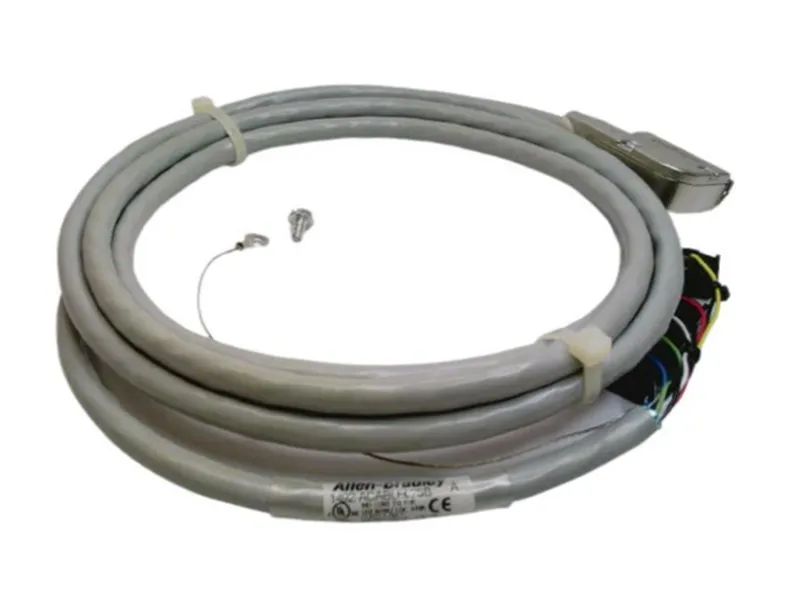 ALLEN BRADLEY 1492-ACABLE025B 電腦網路電纜