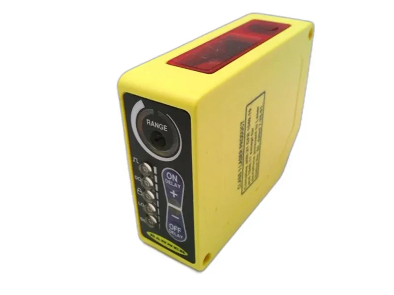 BANNER ENGINEERING Q60BB6LAF1400Q 光電傳感器
