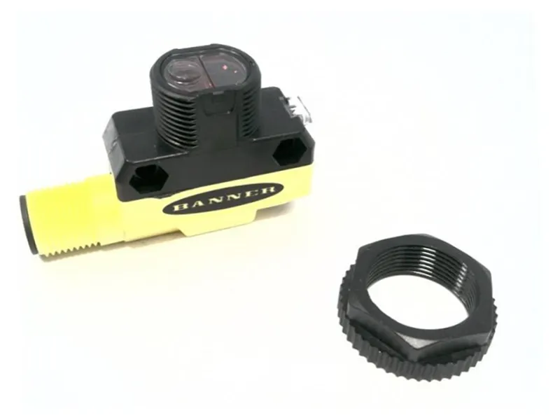 QS18VN6LDQ8 Photoelectric Sensor by BANNER ENGINEERING