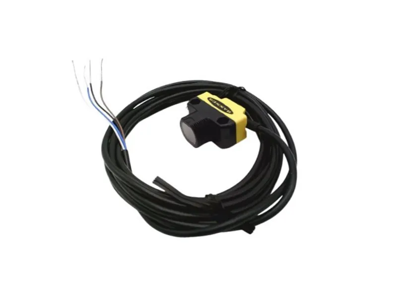 QS18VN6LP Photoelectric Sensor by BANNER ENGINEERING