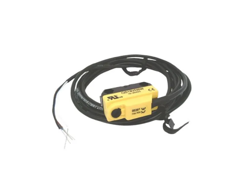 QS18VN6W Photoelectric Sensor by BANNER ENGINEERING