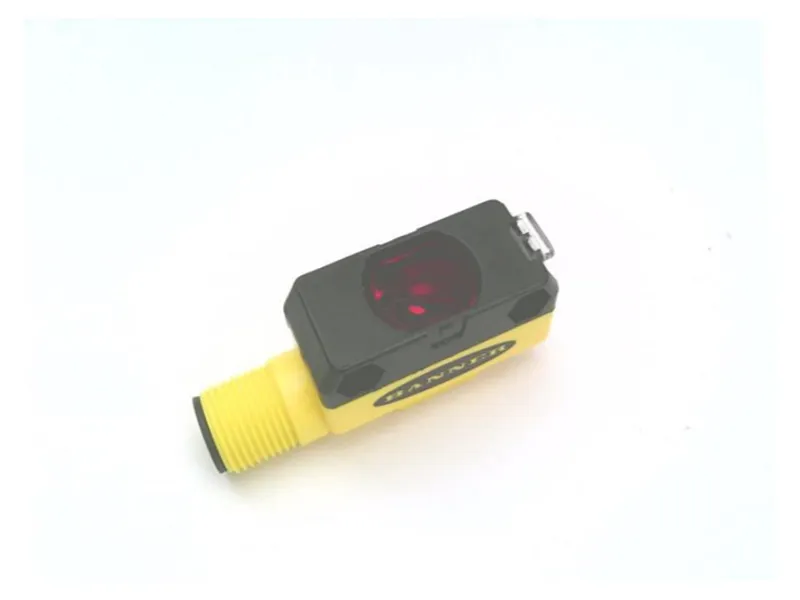 Cảm biến quang điện QS18VP6RBQ8