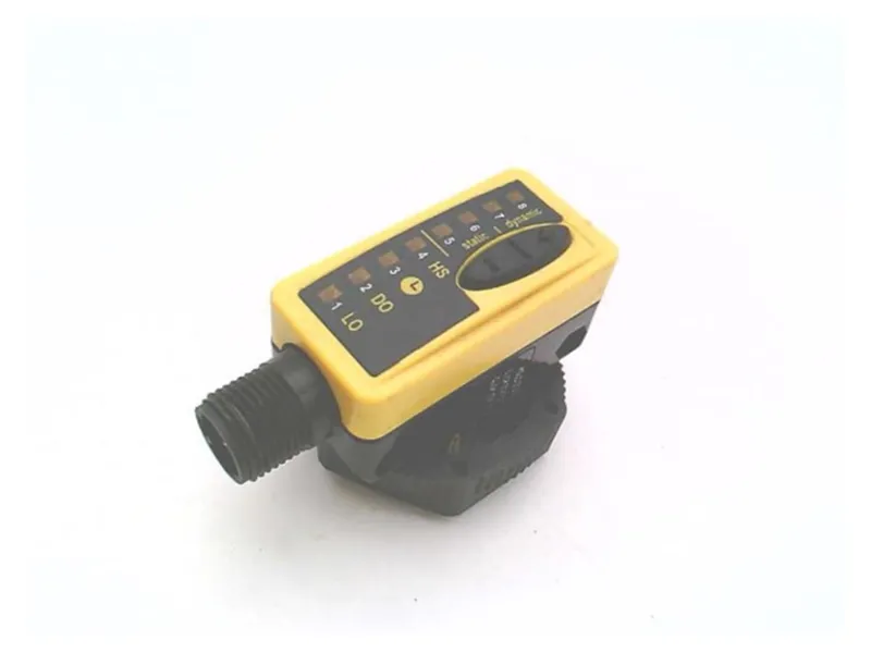 QS30EDVQ Photoelectric Sensor by BANNER ENGINEERING