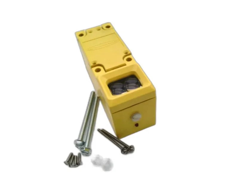 SBLX1 Photoelectric Sensor by BANNER ENGINEERING