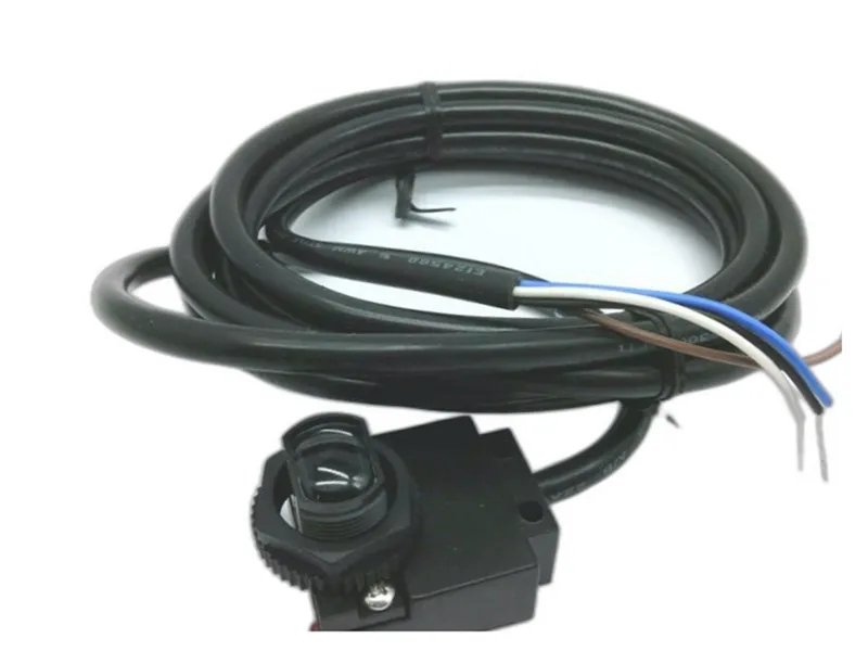 SE61RL Photoelectric Sensor by BANNER ENGINEERING