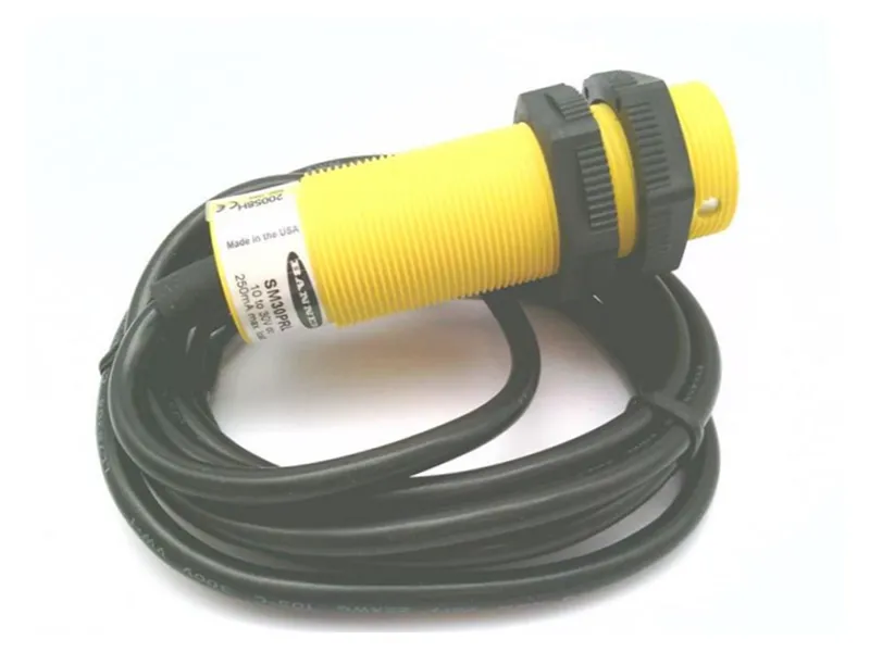 SM30PRL Photoelectric Sensor by BANNER ENGINEERING