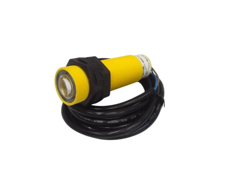 SMA30PELB Photoelectric Sensor by BANNER ENGINEERING