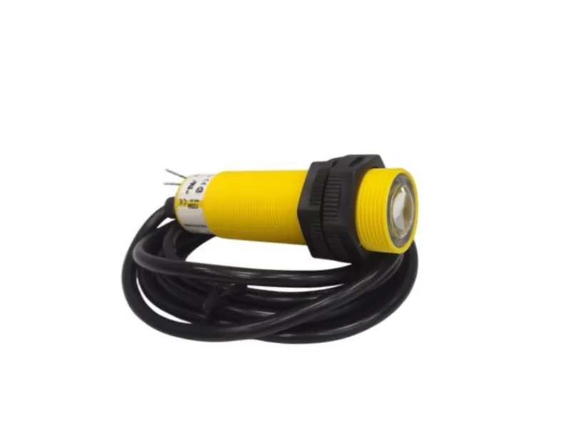 SMA30PELB Photoelectric Sensor by BANNER ENGINEERING