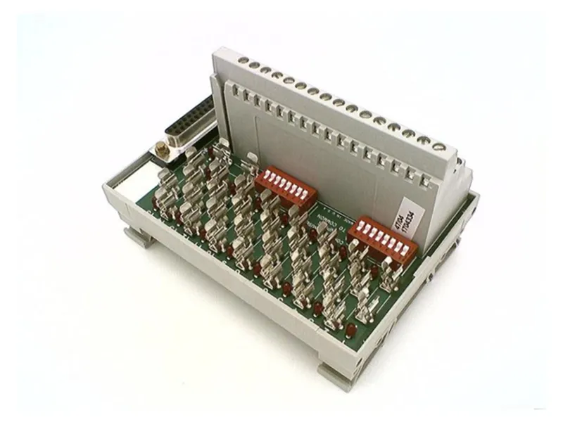 ALLEN BRADLEY 1492-AIFM16-F-3 PLC模組/機架