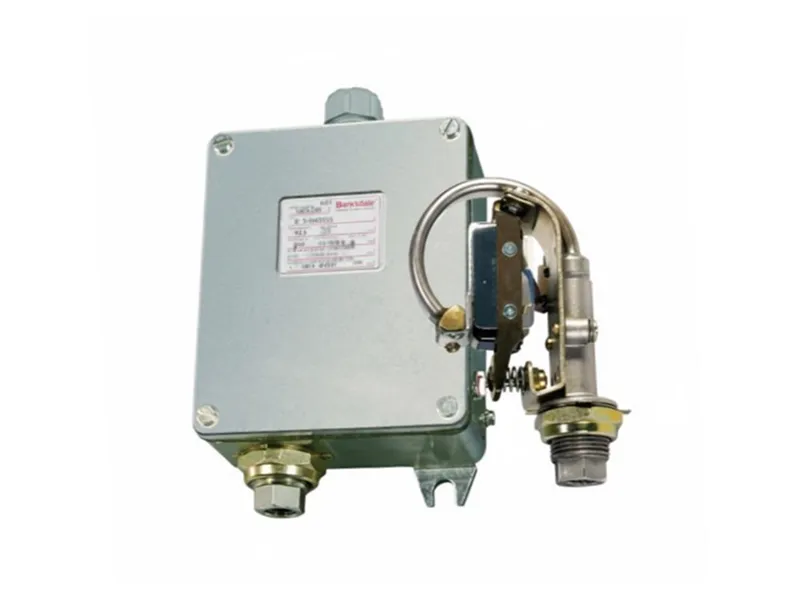 Công tắc áp suất BARKSDALE B2S-H48SS