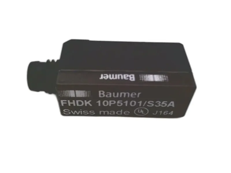 FHDK 10P5101/S35A 光電傳感器 by BAUMER ELECTRIC