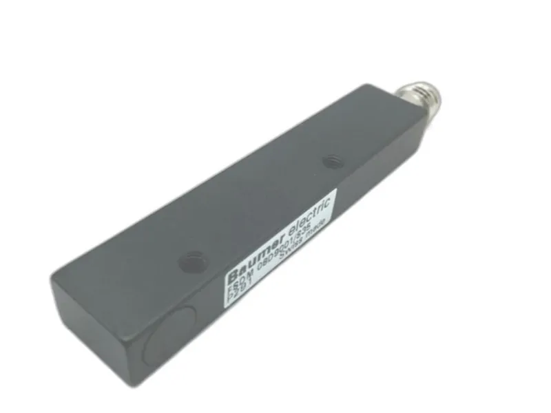 Cảm biến quang điện BAUMER ELECTRIC FSDM 08D9001/S35