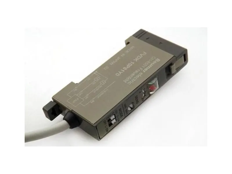 FVDK 10P83Y0 光電傳感器 by BAUMER ELECTRIC