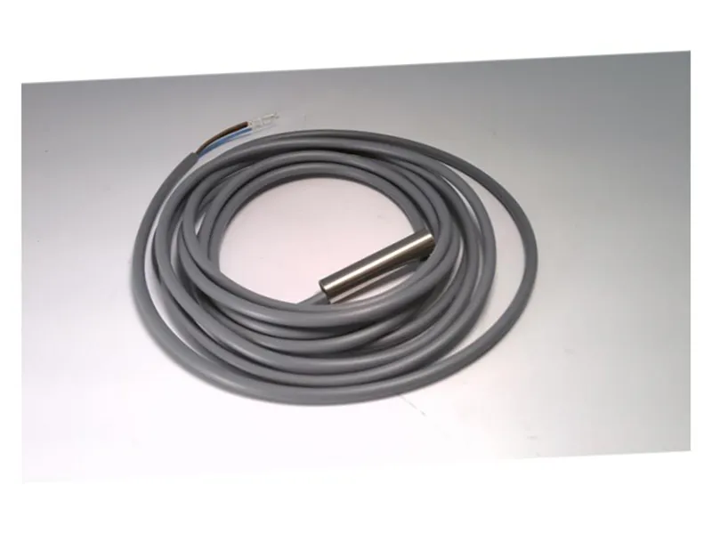 BAUMER ELECTRIC IFRM 06P1701/L 接近開關