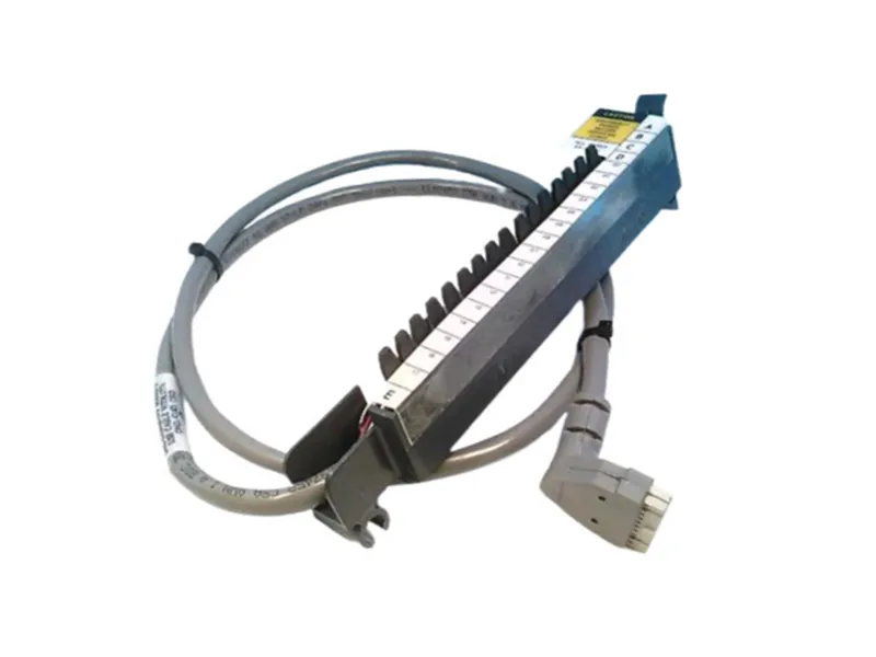 ALLEN BRADLEY 1492-CABLE-10FF PLC模組/機架