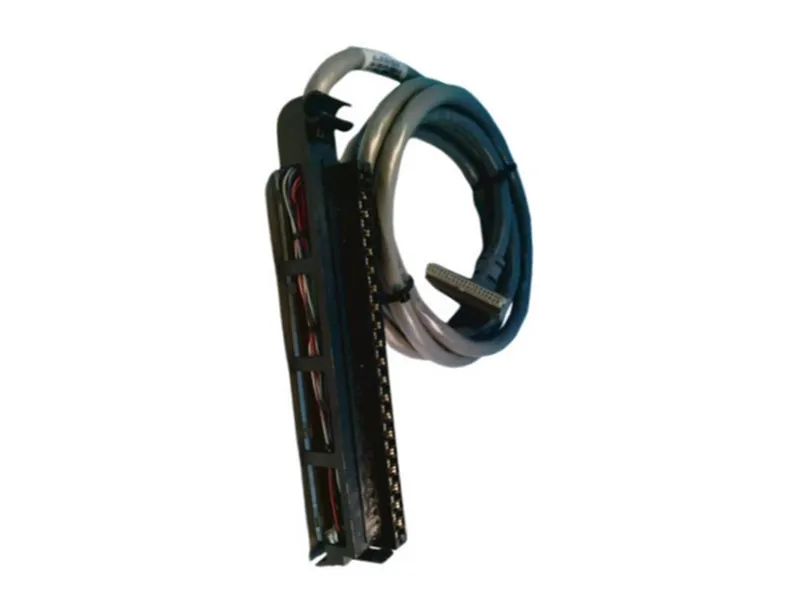 ALLEN BRADLEY 1492-CABLE-25K PLC模組/機架