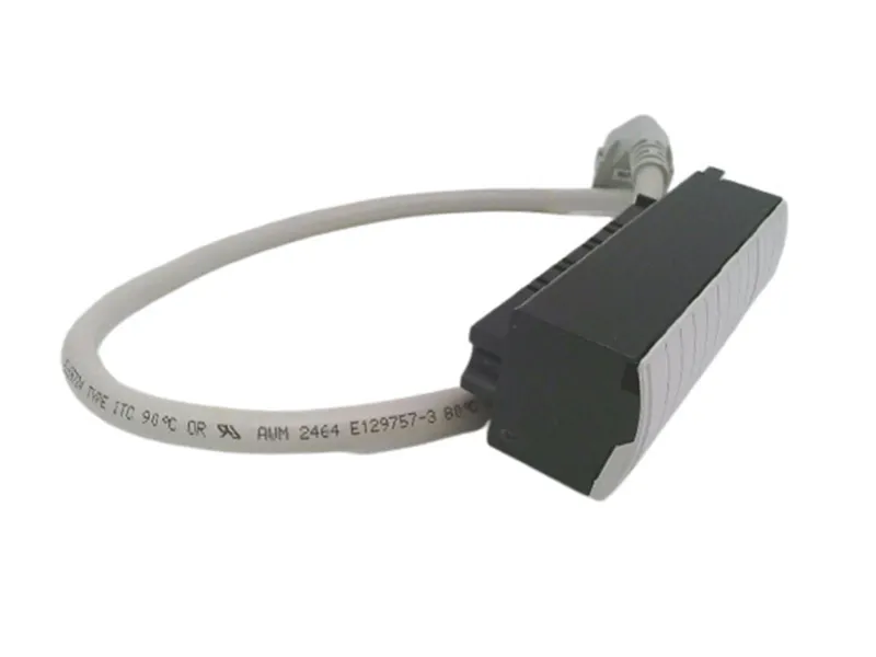 1492-CABLE005X PLC Battery/Cable/Accessory by ALLEN BRADLEY