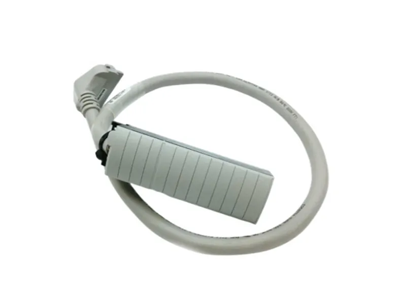 Cáp ALLEN BRADLEY 1492-CABLE005Z cho mạng máy tính