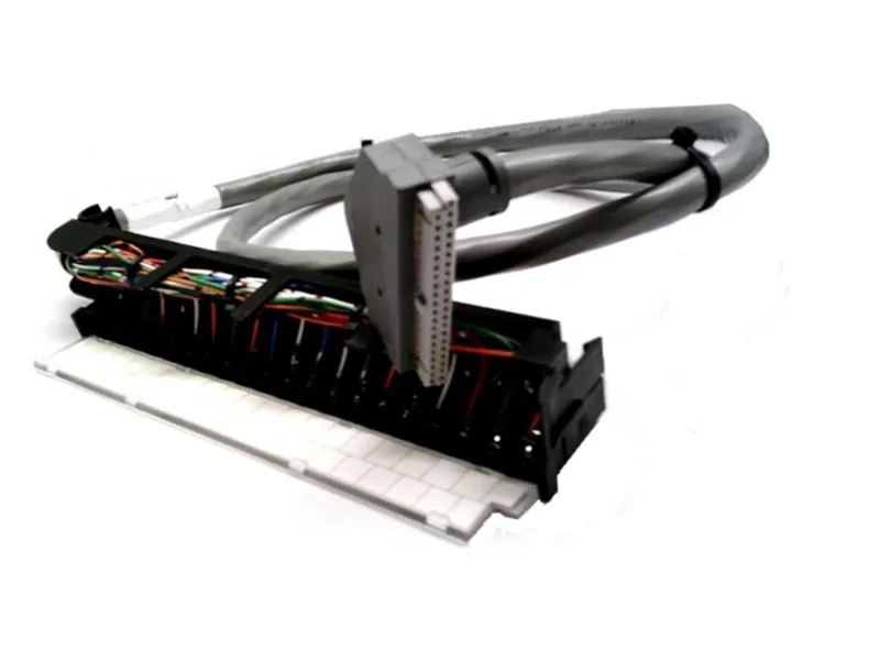 ALLEN BRADLEY 1492-CABLE010J 電腦網路電纜