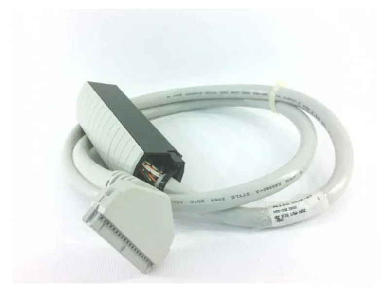 ALLEN BRADLEY 1492-CABLE010Z 電腦網路電纜