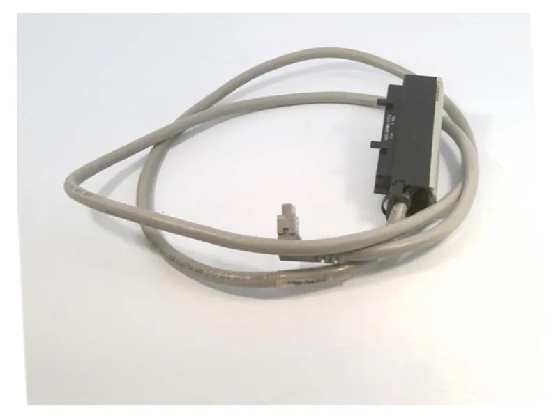 ALLEN BRADLEY 1492-CABLE016X 電腦網路電纜