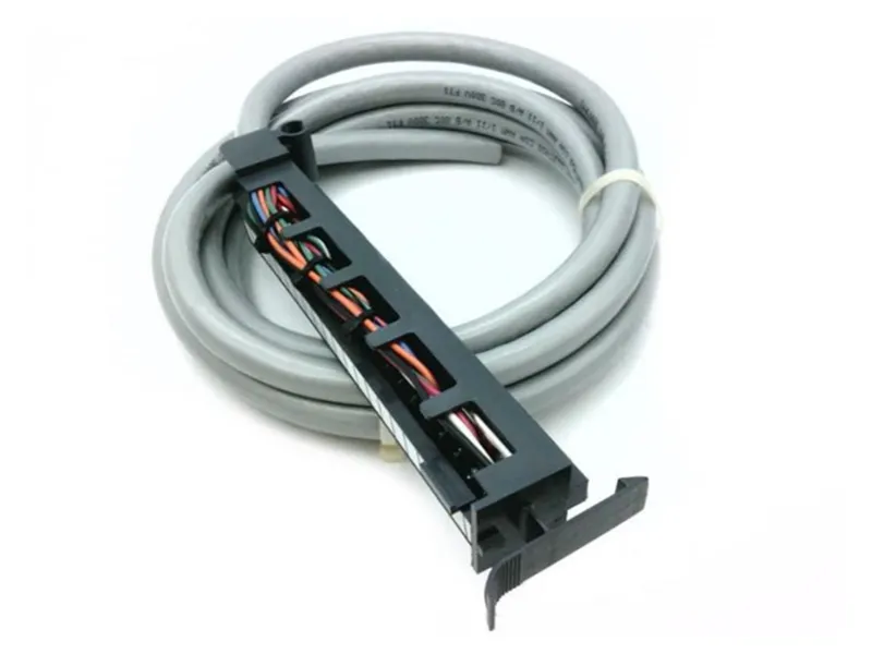 ALLEN BRADLEY 1492-CABLE025WH 電腦網路電纜