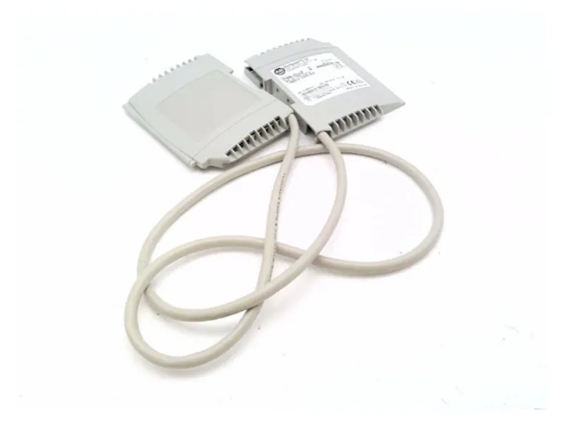 ALLEN BRADLEY 1769-CLL3電氣電纜/電線