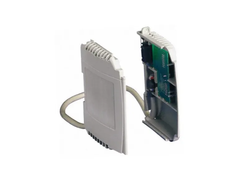 ALLEN BRADLEY 1769-CRR1 PLC模組/機架