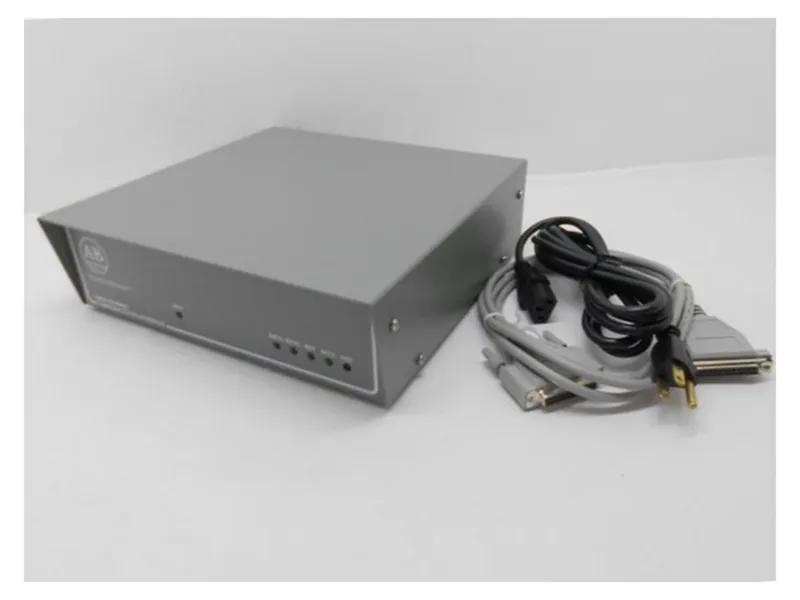 ALLEN BRADLEY 1770-KF2 Communication Converter