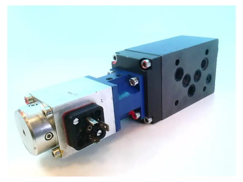 REXROTH 0811402174 Tlakový redukční ventil