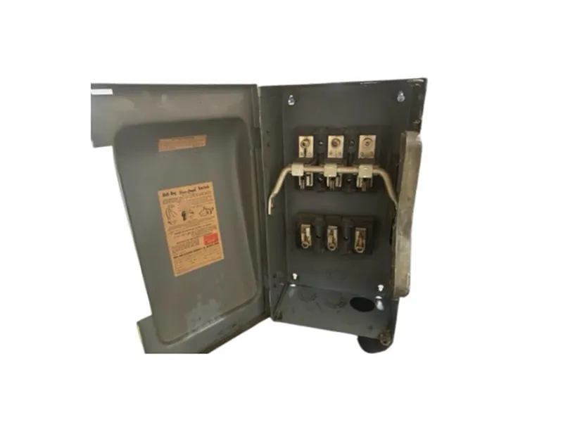 BULLDOG ELECTRIC PRODUCTS F-323 隔離開關