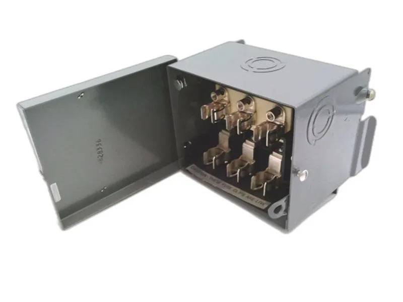 Disjoncteur de centre de charge XP-422 par BULLDOG ELECTRIC PRODUCTS