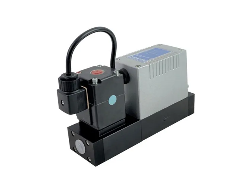 BURKERT 00137210電磁閥