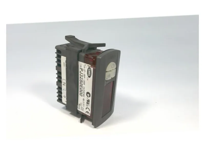 CAREL PJ32S0E000 Thermostat