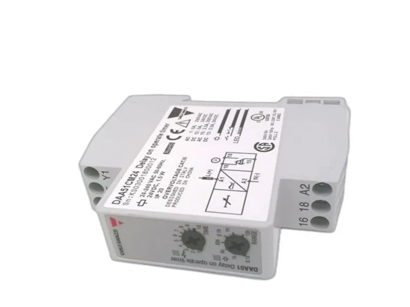 Relè temporizzato CARLO GAVAZZI DAA51CM24