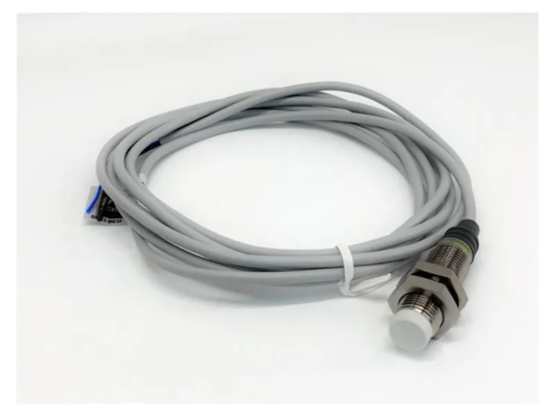 IA12DSN04PO 接近開關 CARLO GAVAZZI