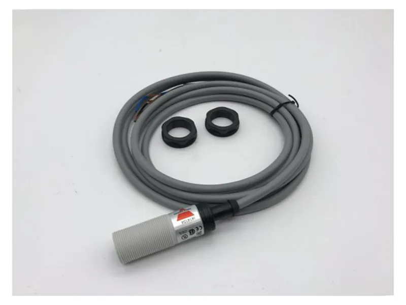 PA18CSD04NASA 光電傳感器 CARLO GAVAZZI