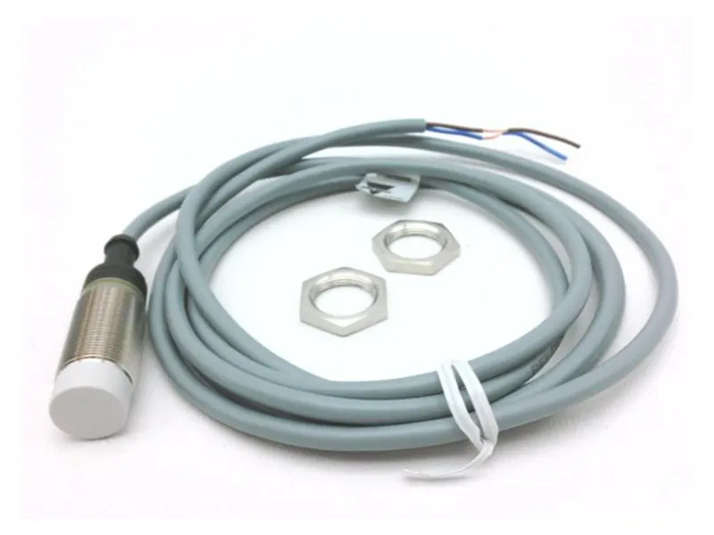 EI1808TBOSS Inductive Sensor by CARLO GAVAZZI