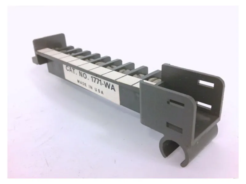 ALLEN BRADLEY 1771-WA PLC模組/機架