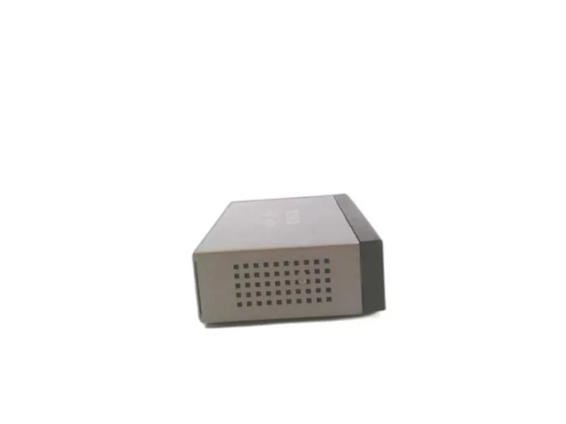 CISCO SF100D-05 電腦配件