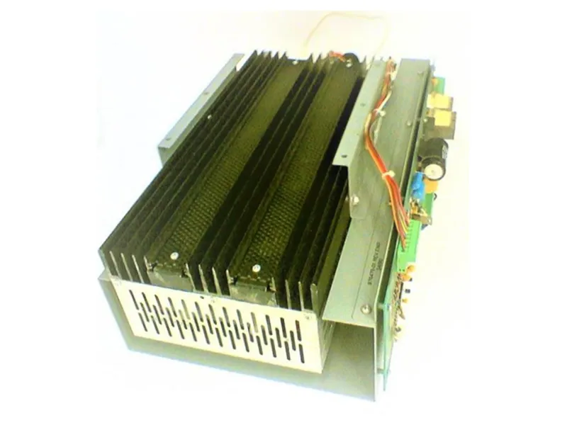 ALLEN BRADLEY 1775-P2 PLC模組/機架